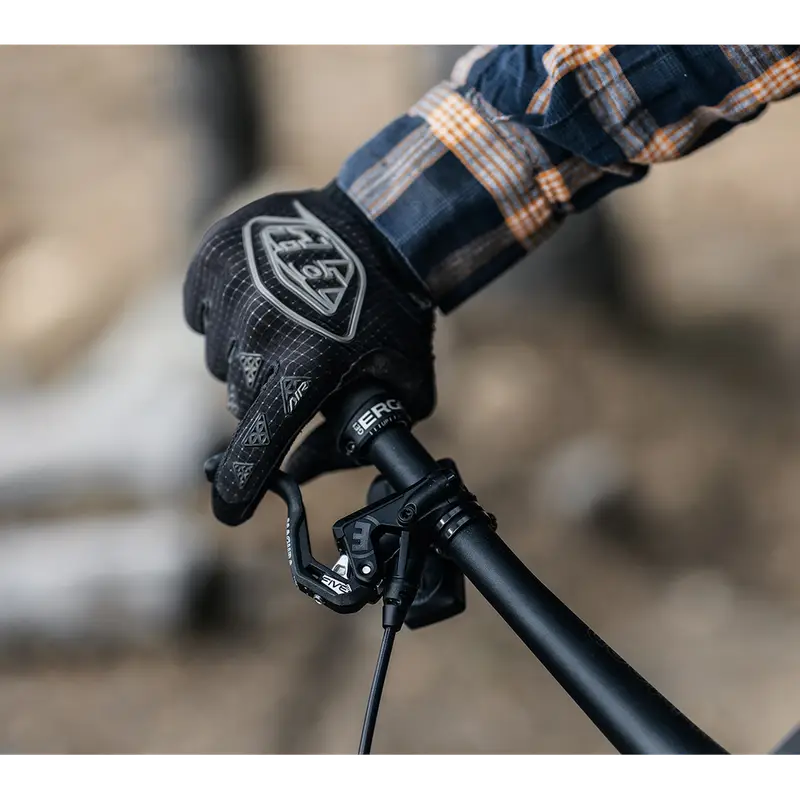 – MAGURA MT5 PRO 4 PISTON – FRONT OR REAR BRAKE SYSTEM (COMPATIBLE WITH SURRON LBX MODELS ONLY